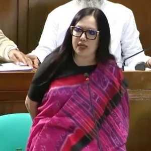 মবের শহরে পরিণত হয়েছে দেশ: সংসদে রুমিন ফারহানা