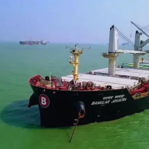 হরমুজে ‘বাংলার জয়যাত্রা’র নিরাপদ চলাচলে সংশ্লিষ্ট কর্তৃপক্ষকে ইরানের নির্দেশনা