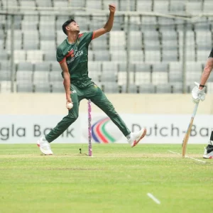 নাহিদের গতিতে দিশেহারা নিউজিল্যান্ড, করলো মাত্র ১৯৮ রান