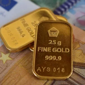 বিশ্ববাজারে স্বর্ণের দামে দরপতন