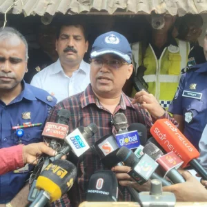 নওগাঁয় চাঞ্চল্যকর চার খুন, পুলিশি হেফাজতে বাবা, দুই বোন ও ভাগনে