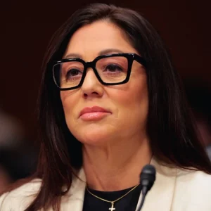 এবার পদত্যাগ করলেন ট্রাম্পের শ্রম সচিব