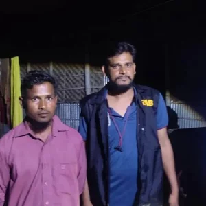 রংপুরে অবৈধ মজুতে ৬৩০ লিটার ডিজেল জব্দ, দুইজনের কারাদণ্ড