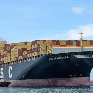 হরমুজ থেকে দুটি ইসরায়েলি জাহাজ আটক করেছে ইরান