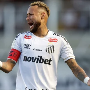 নেইমারের আচরণ এখনো ১৫-১৬ বছরের কিশোরের মতো: ব্রাজিলের সাবেক খেলোয়াড়