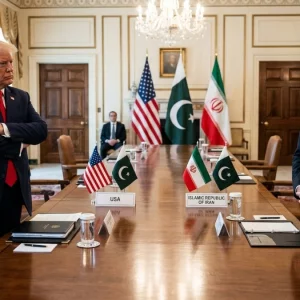 ইরান-যুক্তরাষ্ট্র দীর্ঘস্থায়ী শান্তিচুক্তি নিশ্চিত করতে মরিয়া পাকিস্তান