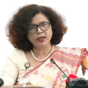 গ্যাস স্বল্পতার কারণে উৎপাদিত বিদ্যুৎ উৎপাদন ক্ষমতার অর্ধেক: বিদ্যুৎ বিভাগ