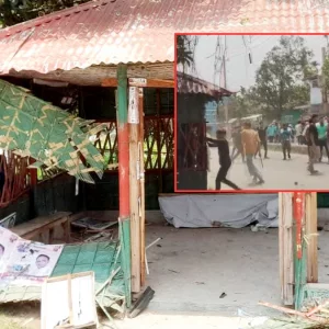 পাবনায় ছাত্রদল-শিবির সংঘর্ষ, কার্যালয় ভাঙচুর