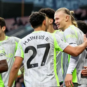 আর্সেনালকে টপকে শীর্ষে ম্যানচেস্টার সিটি