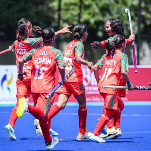 আন্তর্জাতিক হকিতে প্রথম জয় বাংলাদেশের মেয়েদের