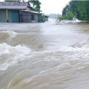 সুনামগঞ্জে আকস্মিক বন্যার আভাস, হাওড় এলাকায় সতর্কতা জারি