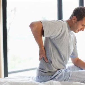 দৈনন্দিন অভ্যাস বদলেই কমতে পারে ব্যাক পেইন