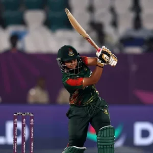 সোবহানার ফিফটিতে লড়াকু পুঁজি পেলো বাংলাদেশ