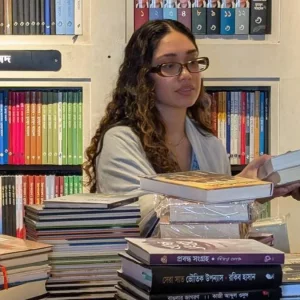 হঠাৎ বাতিঘরে জাইমা রহমান