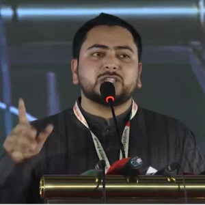 বিএনপি সরকার আওয়ামী লীগের পথেই দেশকে নিয়ে যাচ্ছে: নাহিদ ইসলাম