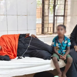 কিস্তির টাকা দিতে না পারায় গৃহবধূকে মারধরের অভিযোগ এনজিওকর্মীদের বিরুদ্ধে