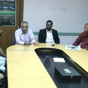 সংখ্যা কমিয়ে সার্কের কোটা রাখতে রাজি ফুটবলাররা