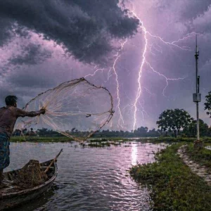 দেশে চার জেলায় বজ্রপাতে ৯ জনের মৃত্যু