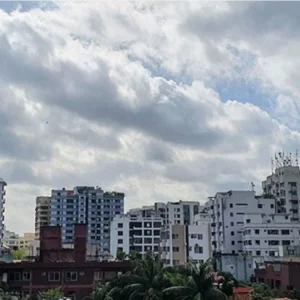 টানা বৃষ্টিতে দূষণমুক্ত ঢাকা, বায়ুমানের সূচকে বড় পরিবর্তন