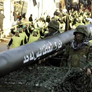 লেবাননে ইসরায়েলি সেনাদের ওপর মুহুর্মুহু ক্ষেপণাস্ত্র হামলা হিজবুল্লাহর