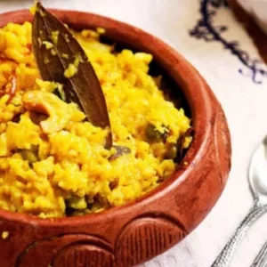 বৃষ্টি এলেই কেন এতো খিচুড়ি খেতে ইচ্ছে করে?