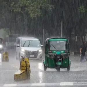 বজ্রপাতে বাড়ছে মৃত্যু, দেশজুড়ে কালবৈশাখীর সতর্কবার্তা