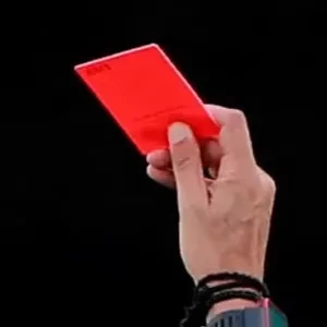 বিশ্বকাপে ‘মুখ ঢেকে’ কথা বললে লাল কার্ড