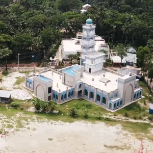 আদর্শের আলোয় বেশরগাতি: লতিফ মাস্টার ফাউন্ডেশনের দুই দশক