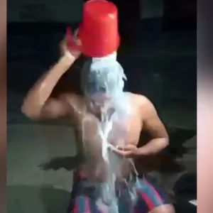 স্ত্রীকে তালাক দেওয়ার পর ১১ কেজি দুধ দিয়ে গোসল, ভিডিও ভাইরাল