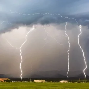 পটুয়াখালীতে এক দিনে বজ্রপাতে প্রাণ গেল ৪ জনের, অর্ধশতাধিক গরুর মৃত্যু