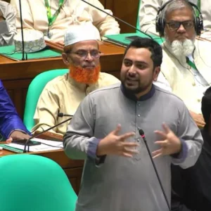 রাষ্ট্রপতিকে অপসারণ করে গ্রেপ্তার করা প্রয়োজন: সংসদে নাহিদ