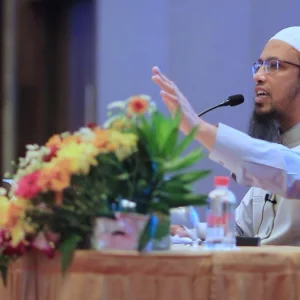 ব্যাংকে চাকরির টাকায় সংসার চালানো কি হালাল, যা বললেন আহমাদুল্লাহ