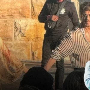 দীপিকা-শাহরুখের শ্যুটিংয়ের দৃশ্য ফাঁসে নির্মাতার ক্ষোভ প্রকাশ