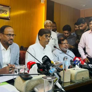 ঈদুল আজহায় কোরবানির পশু নিয়ে সুখবর দিলেন মন্ত্রী
