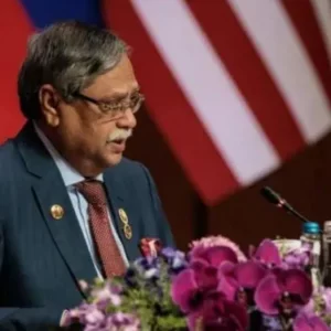 অন্তর্বর্তী সরকার আমাকে ডিসিদের সঙ্গে মিলিত হওয়ার সুযোগ দেয়নি: রাষ্ট্রপতি