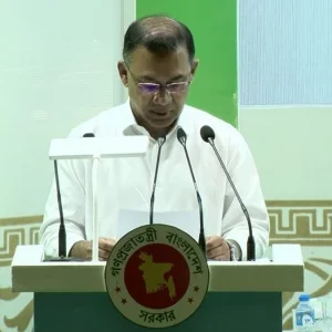 যেকোনো স্থানে দায়িত্ব পালনে ডিসিদের প্রস্তুত থাকতে বললেন প্রধানমন্ত্রী