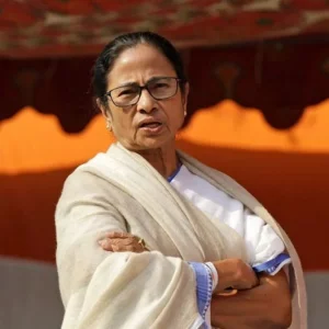 নিজ আসন ভবানীপুরে পুরোদমে এগিয়ে মমতা