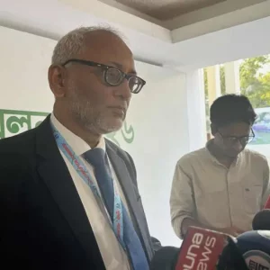 দুদকের নাম ভাঙিয়ে প্রতারণা ঠেকাতে ডিসিদের হটলাইন ব্যবহারের নির্দেশ