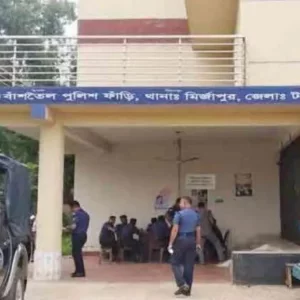 নিখোঁজের ১১ দিন পর গৃহবধূর অর্ধগলিত ঝুলন্ত মরদেহ উদ্ধার