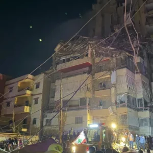 ইসরায়েলি হামলায় লেবাননে হিজবুল্লাহ কমান্ডার নিহতের দাবি