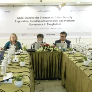 সামাজিকমাধ্যমের ৬০-৭০ শতাংশ ট্র্যাফিক আসে বট থেকে: প্রধানমন্ত্রীর উপদেষ্টা