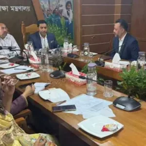 পাইলট কার্যক্রম: প্রথম ধাপে বিনামূল্যে জুতা পাবে ১ লাখ প্রাথমিক শিক্ষার্থী