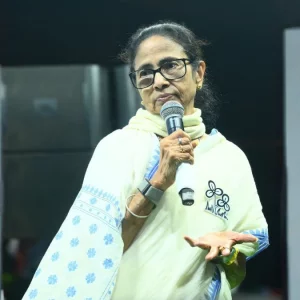 রাষ্ট্রপতি শাসন হলে হোক, ওরা আমাকে বরখাস্ত করুক: মমতা বন্দ্যোপাধ্যায়
