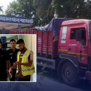 রামপাল তাপ বিদ্যুৎকেন্দ্রের বিক্রি করা মালামাল লুট, পুলিশকে ধাওয়া