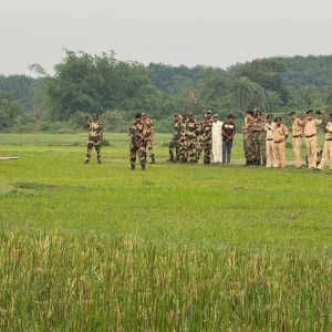 গুলিতে নিহত ২ বাংলাদেশির মরদেহ ফেরত দিল বিএসএফ