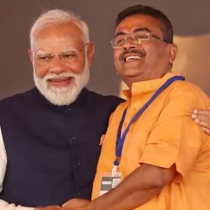 যাকে ‘দুর্নীতিবাজ’ বলেছিলেন মোদি, ১০ বছর পর সেই শুভেন্দুই মুখ্যমন্ত্রী
