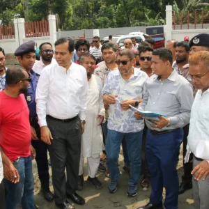 বরিশালে আকস্মিক পরিদর্শনে এসে হাসপাতালের স্টাফকে ক্লোজড করলেন স্বাস্থ্যমন্ত্রী