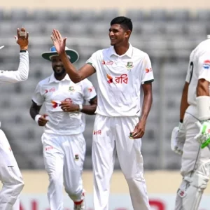নাহিদ রানার তোপের মুখে টিকতে পারলো না পাকিস্তান