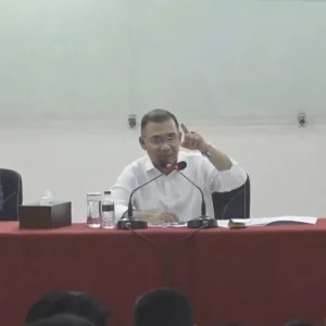 ‘মাননীয়’ বলার প্রয়োজন নেই, ঢাবি শিক্ষার্থীদের প্রধানমন্ত্রী