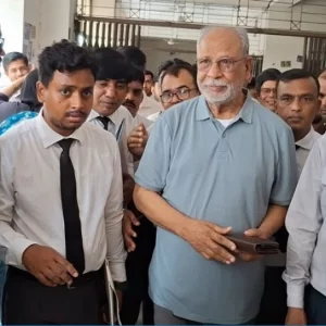 আমি আদালতে আসবো, হাজিরা দেবো, অভ্যাস হয়ে গেছে: লতিফ সিদ্দিকী